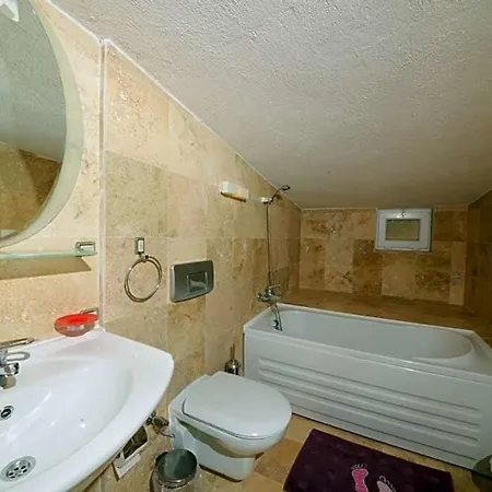 Sleeps 12 Pool Wifi *
